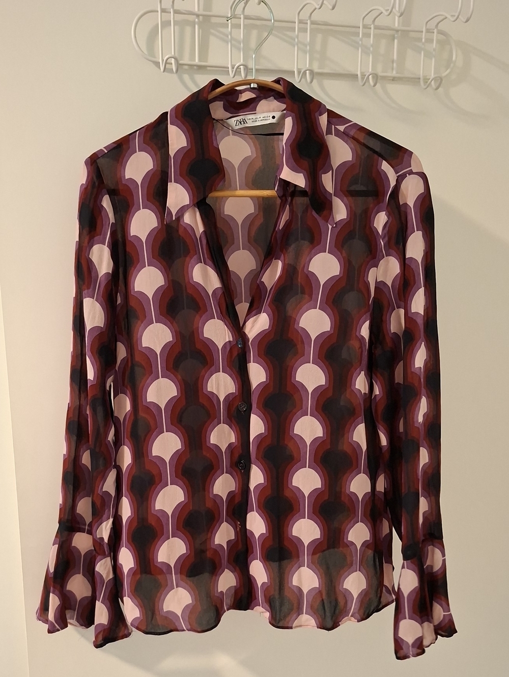 Zara Graphic/Mod/70's Sheer Black, Purple & Pink Flared-sleeve Top (Size M)